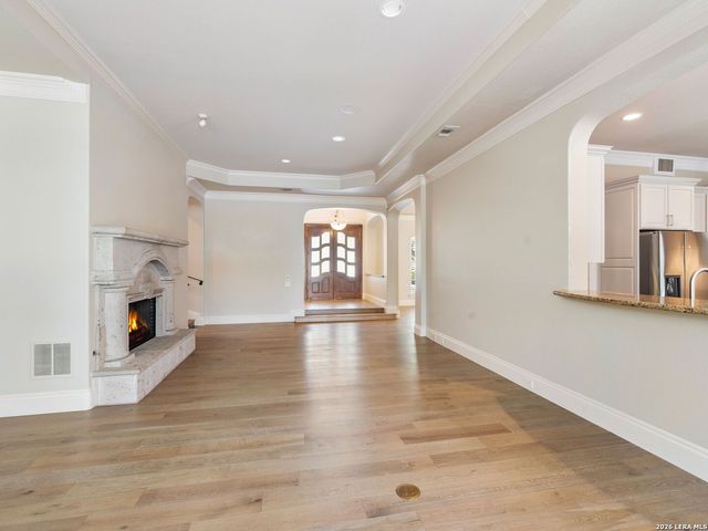 31 Stratton Lane, San Antonio, TX 78257