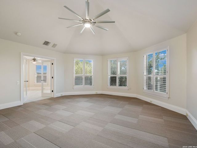 31 Stratton Lane, San Antonio, TX 78257