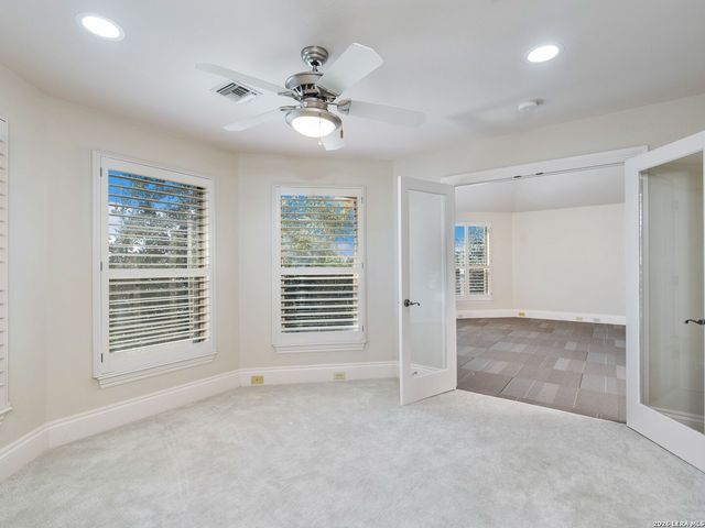 31 Stratton Lane, San Antonio, TX 78257