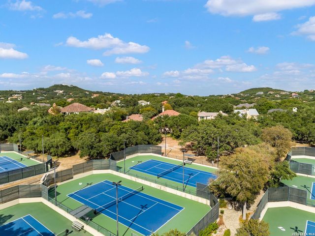 31 Stratton Lane, San Antonio, TX 78257
