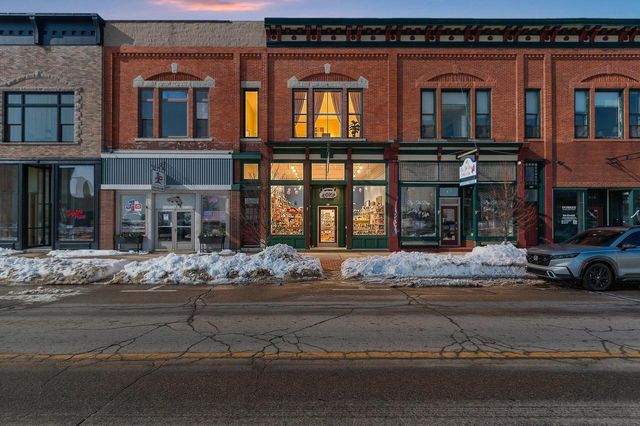 511 1st STREET, Menominee, MI 49858