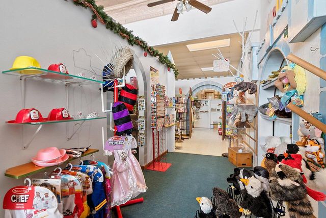 511 1st STREET, Menominee, MI 49858