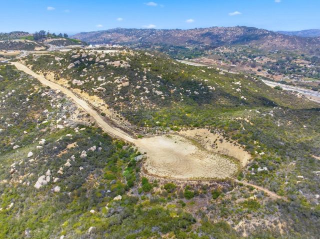 1722 Hampton Glen 704, Escondido, CA 92026