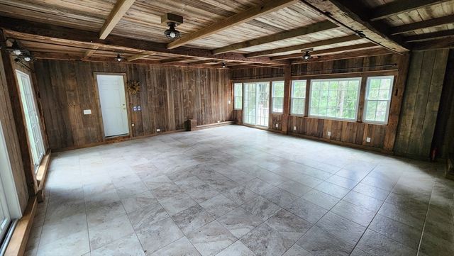 64 Meadow Rd., Townsend, MA 01469