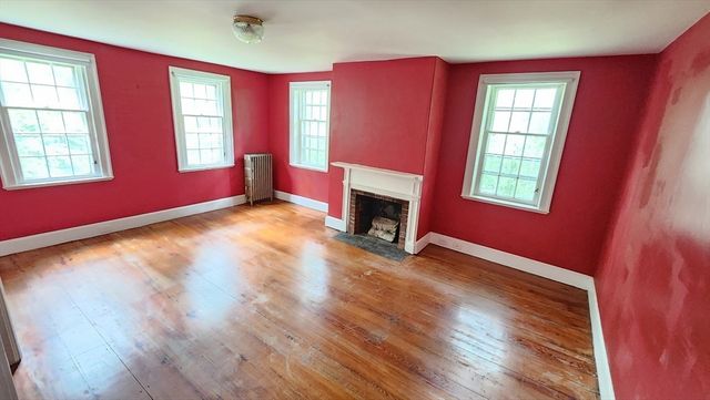 64 Meadow Rd., Townsend, MA 01469
