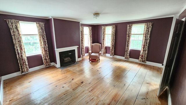 64 Meadow Rd., Townsend, MA 01469