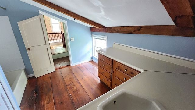 64 Meadow Rd., Townsend, MA 01469