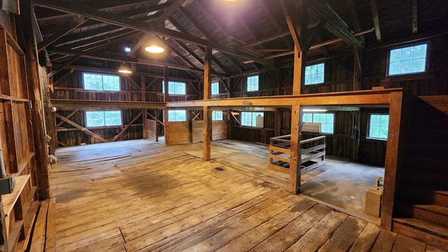 64 Meadow Rd., Townsend, MA 01469