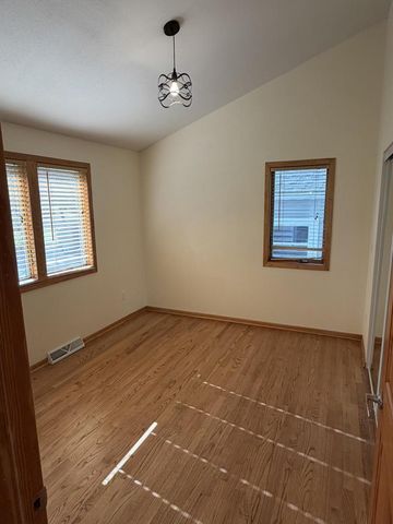 7315 S 48th STREET, Franklin, WI 53132
