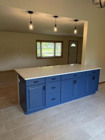 7315 S 48th STREET, Franklin, WI 53132
