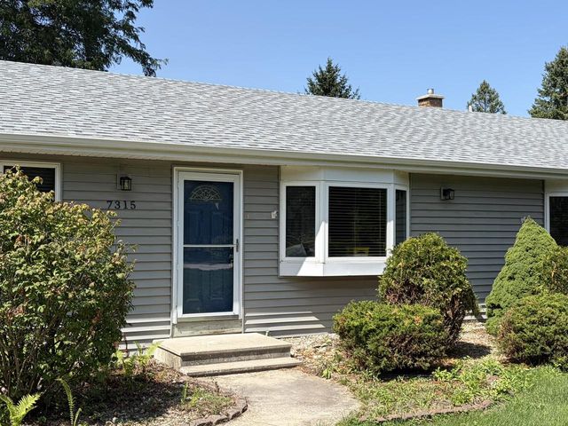 7315 S 48th STREET, Franklin, WI 53132
