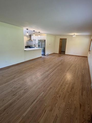 7315 S 48th STREET, Franklin, WI 53132