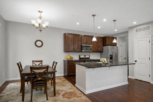 6999 Archer Place, Inver Grove Heights, MN 55077