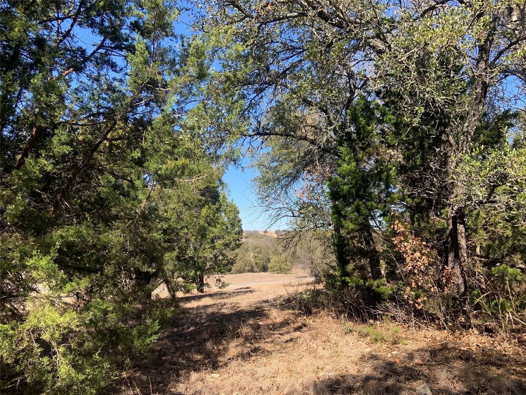 6117 N Aberdeen Drive, Cleburne, TX 76033