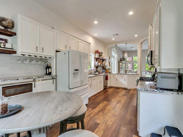 300 Coral Gables, Trinity, TX 75862