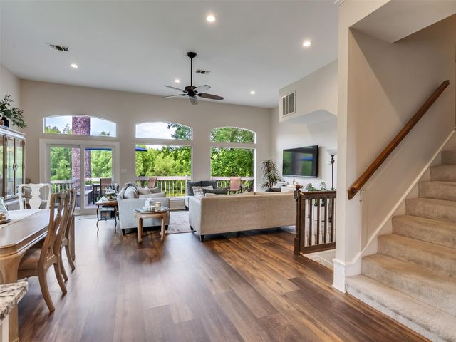 300 Coral Gables, Trinity, TX 75862