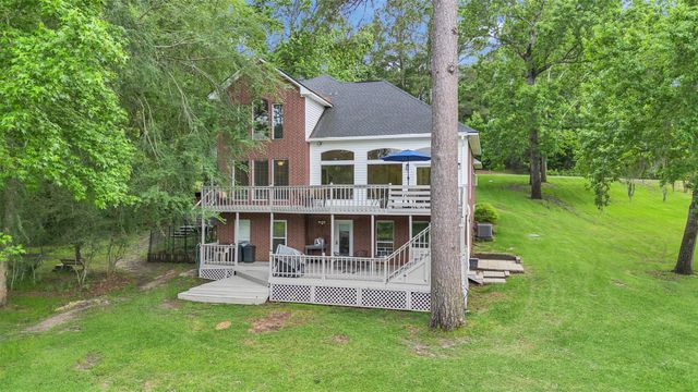 300 Coral Gables, Trinity, TX 75862