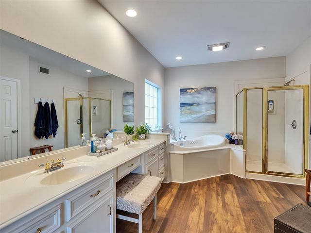 300 Coral Gables, Trinity, TX 75862
