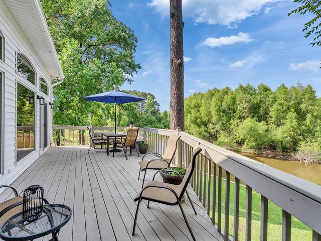 300 Coral Gables, Trinity, TX 75862