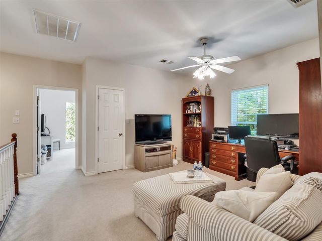 300 Coral Gables, Trinity, TX 75862