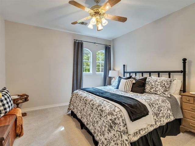 300 Coral Gables, Trinity, TX 75862