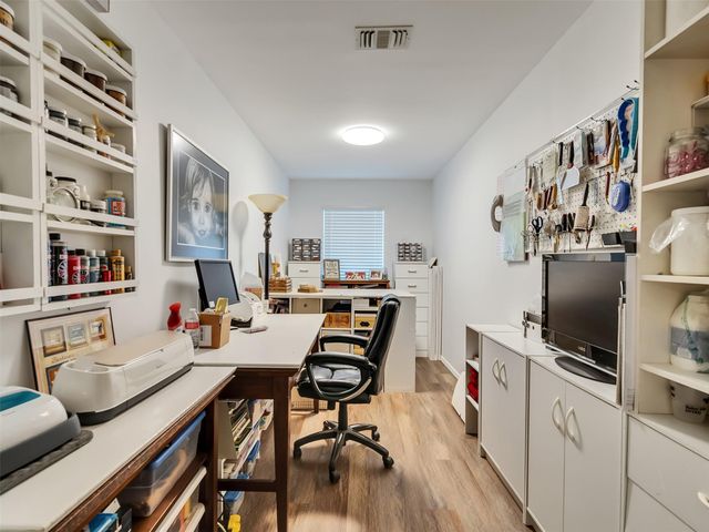 300 Coral Gables, Trinity, TX 75862