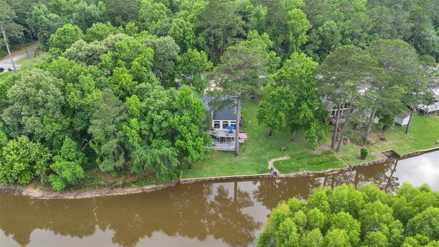 300 Coral Gables, Trinity, TX 75862