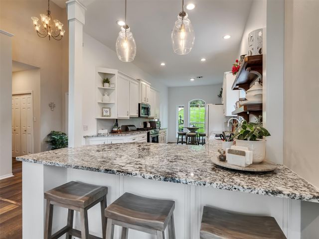 300 Coral Gables, Trinity, TX 75862