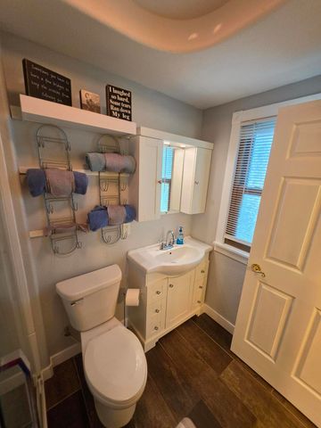 911 LINN Street, Atlantic, IA 50022