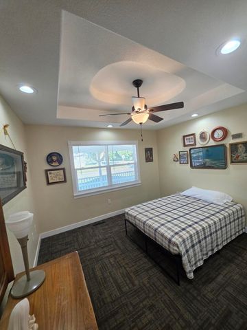 911 LINN Street, Atlantic, IA 50022