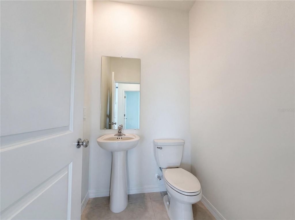 Image 16 of property listing at 9435 GULF SHORE TERRACE, Parrish, FL 34219