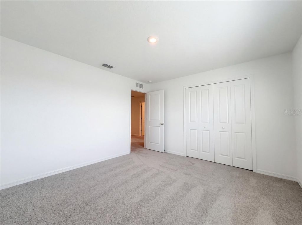 Image 4 of property listing at 9435 GULF SHORE TERRACE, Parrish, FL 34219