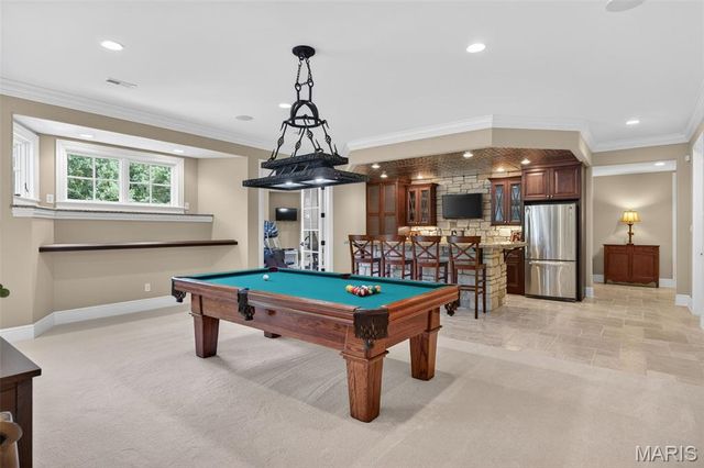 262 Dietrich Road, Ballwin, MO 63021