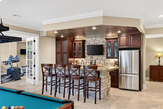 262 Dietrich Road, Ballwin, MO 63021
