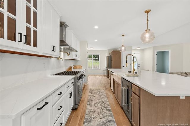 46 Silver Lake Point, Sanford, NC 27332