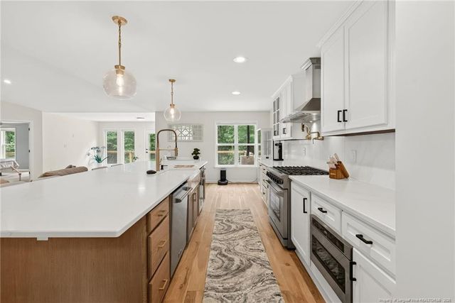46 Silver Lake Point, Sanford, NC 27332