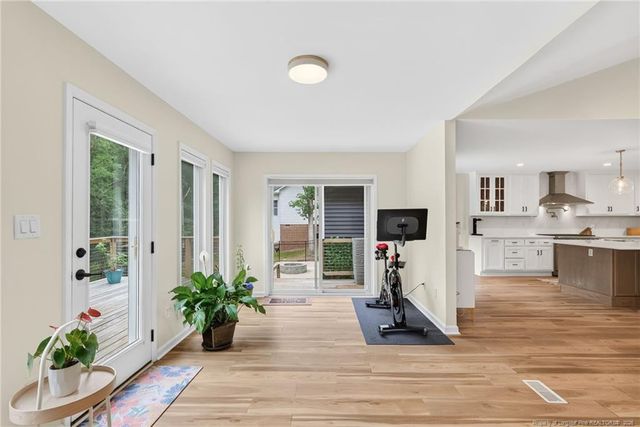 46 Silver Lake Point, Sanford, NC 27332
