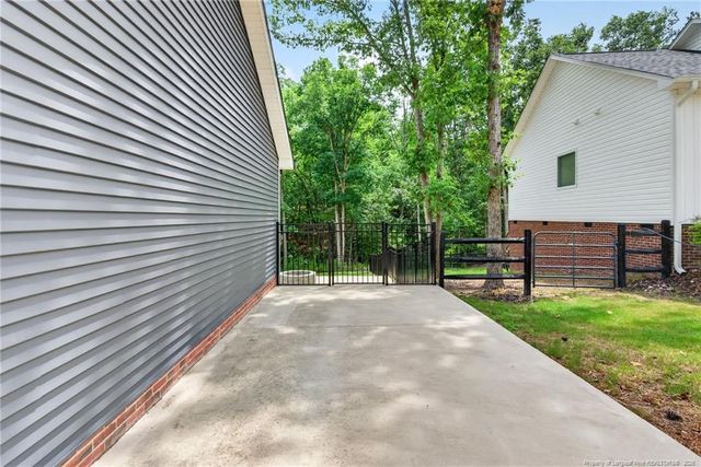 46 Silver Lake Point, Sanford, NC 27332