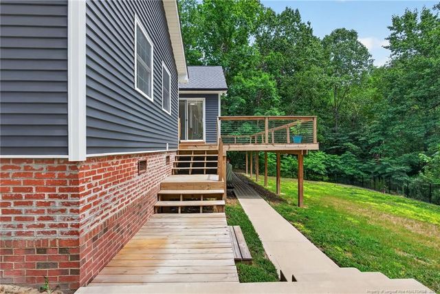 46 Silver Lake Point, Sanford, NC 27332
