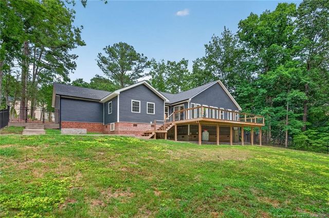 46 Silver Lake Point, Sanford, NC 27332