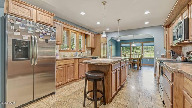 184 Hillview Road, Gloversville, NY 12078