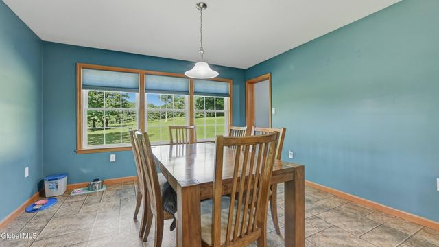 184 Hillview Road, Gloversville, NY 12078
