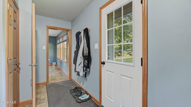 184 Hillview Road, Gloversville, NY 12078
