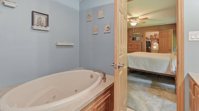 184 Hillview Road, Gloversville, NY 12078