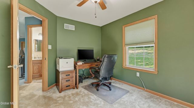 184 Hillview Road, Gloversville, NY 12078
