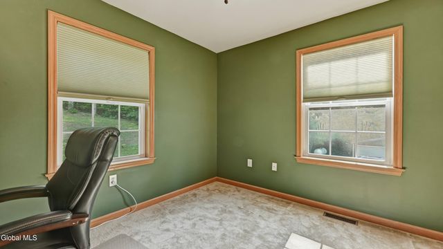 184 Hillview Road, Gloversville, NY 12078