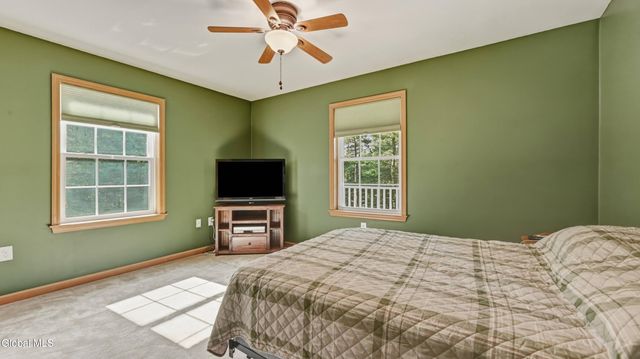 184 Hillview Road, Gloversville, NY 12078