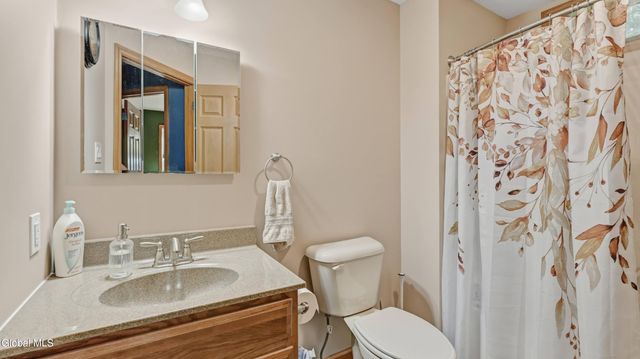 184 Hillview Road, Gloversville, NY 12078