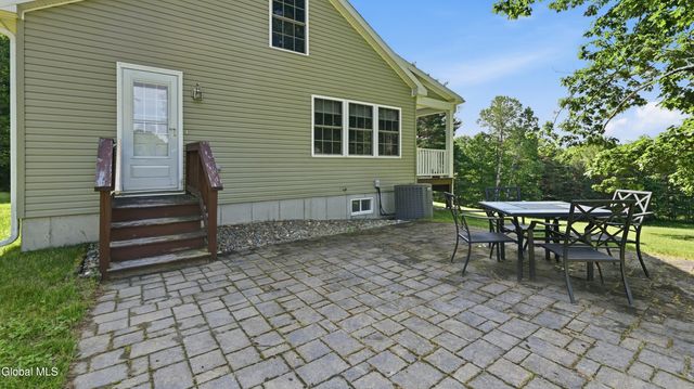 184 Hillview Road, Gloversville, NY 12078