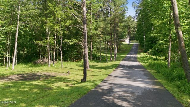184 Hillview Road, Gloversville, NY 12078